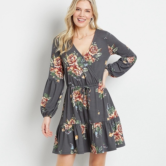 Maurices Gray Floral Cozy Tiered Long Puff Sleeve Mini Dress V Neck Size XL - Picture 8 of 8